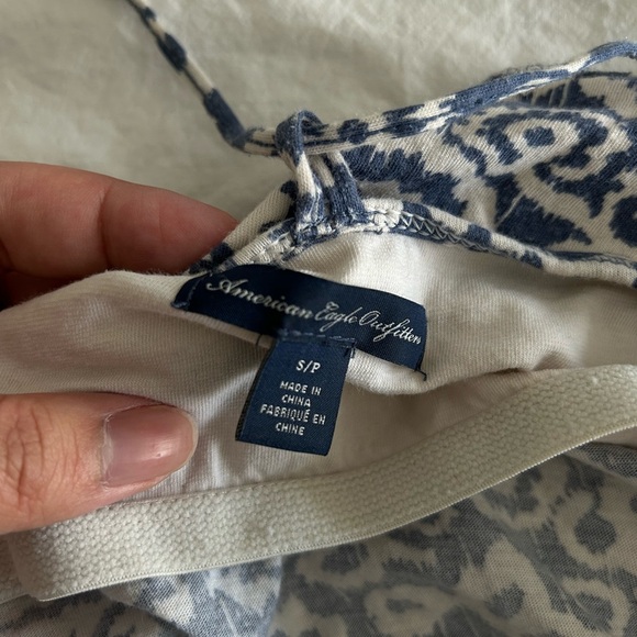 American Eagle Blue & White Summer Tank Top - Picture 3 of 4